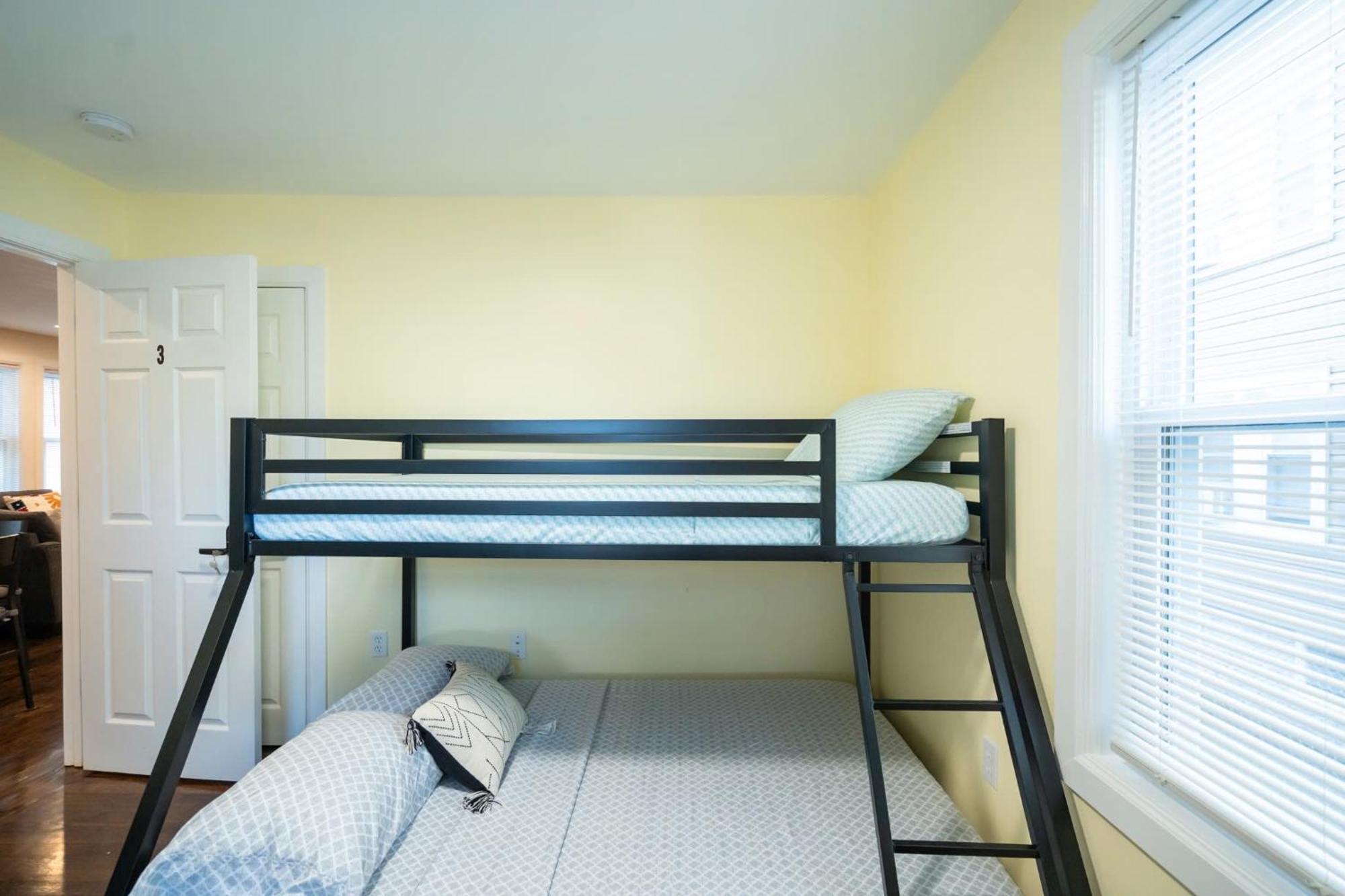 30-1 4Br Boston - Comfortable Apt Near Mbta Екстериор снимка