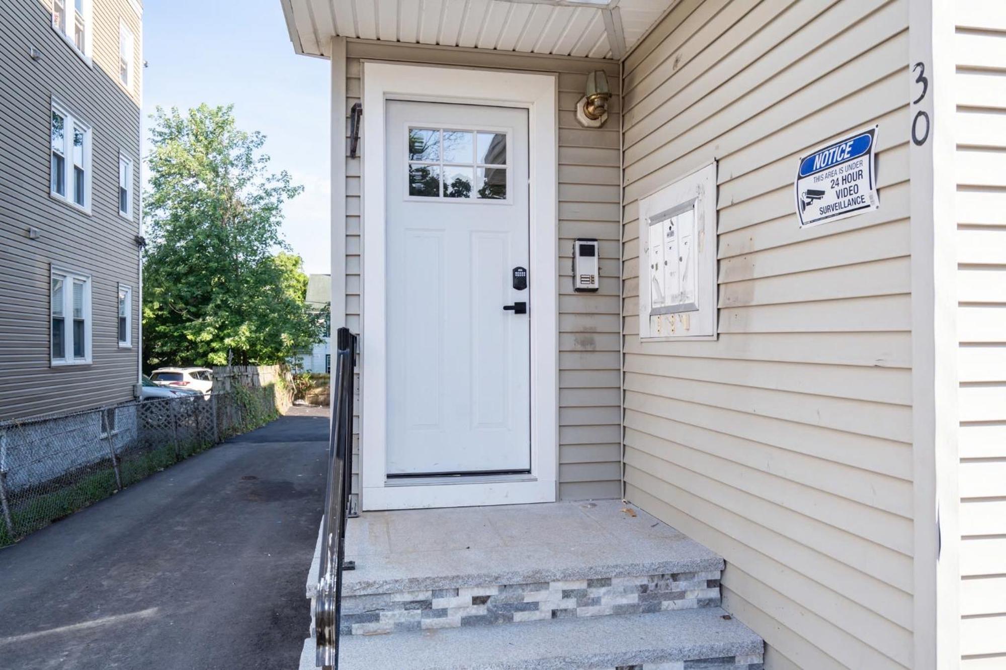 30-1 4Br Boston - Comfortable Apt Near Mbta Екстериор снимка